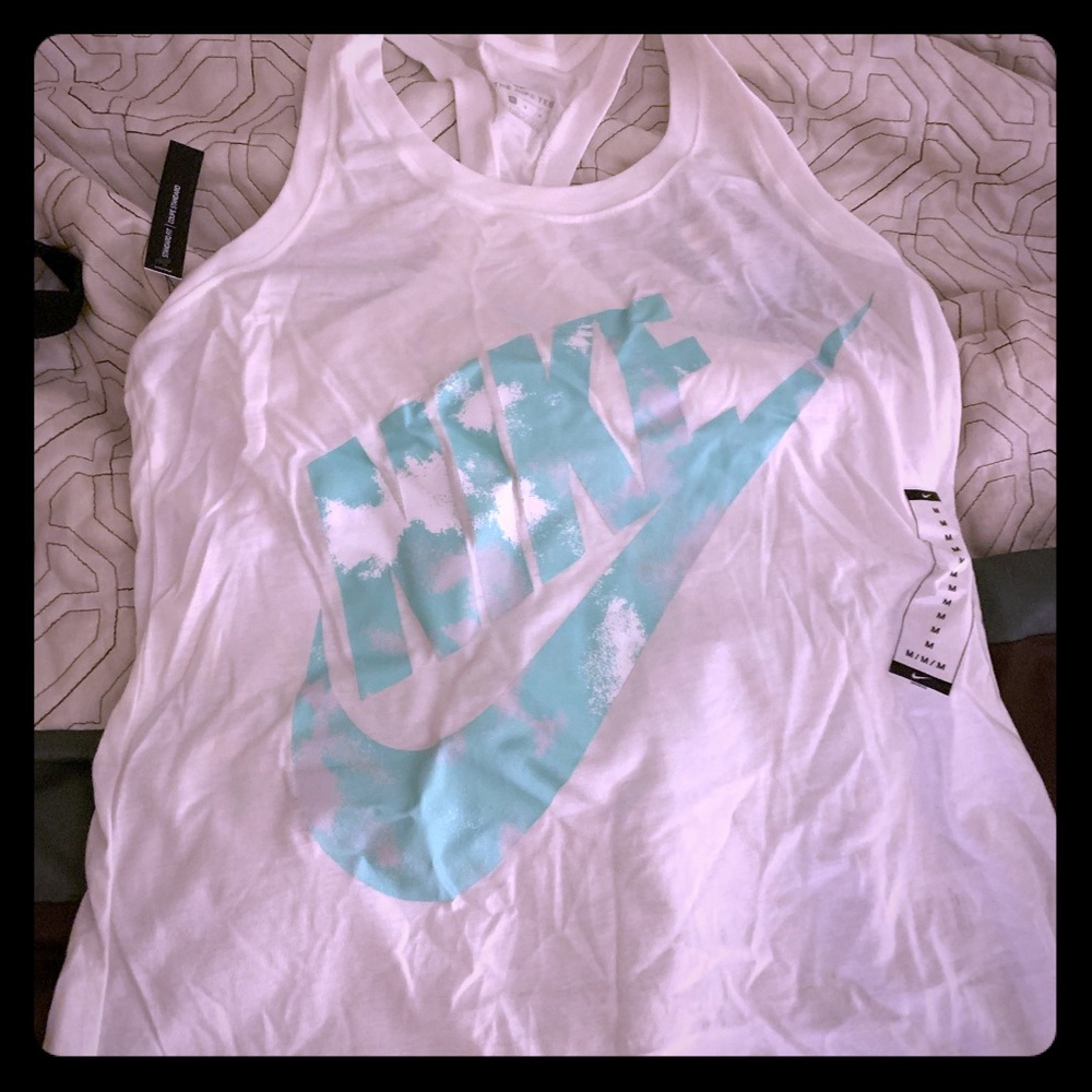 nike tank